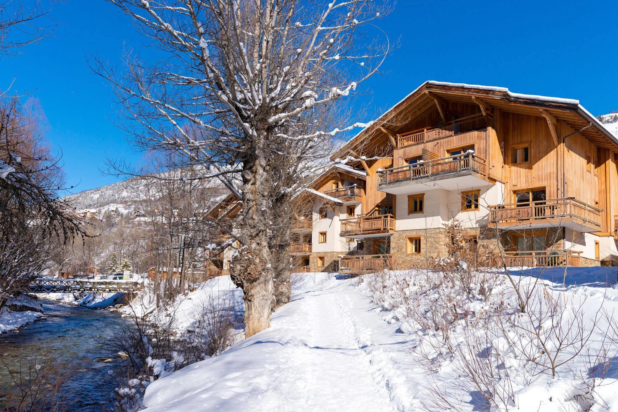 Lagrange Vacances Le Hameau Du Rocher Blanc Serre Chevalier Exterior foto