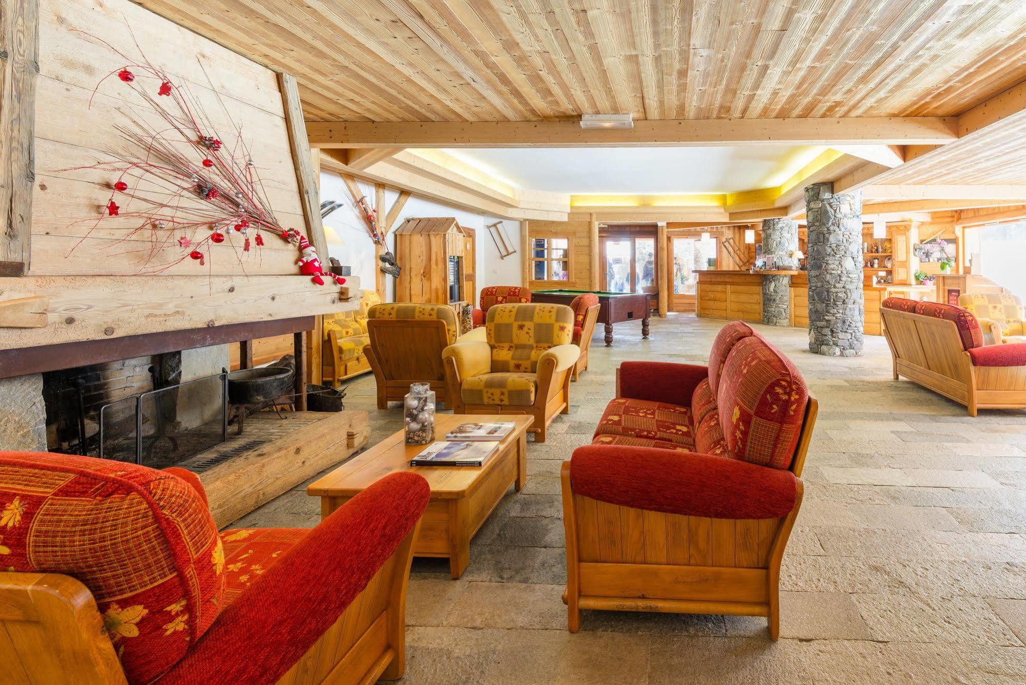 Lagrange Vacances Le Hameau Du Rocher Blanc Serre Chevalier Exterior foto
